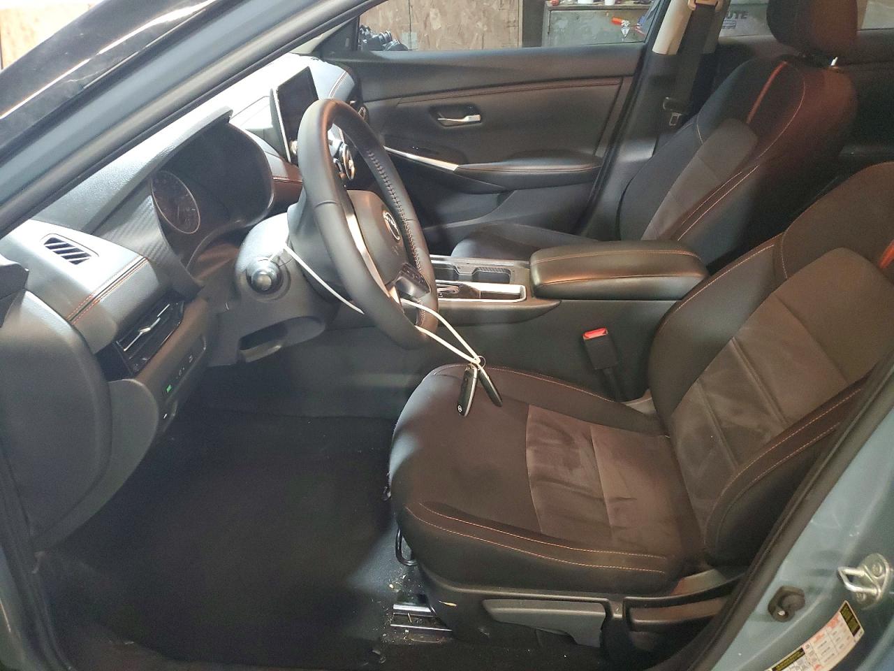 2024 NISSAN SENTRA SR photo 7