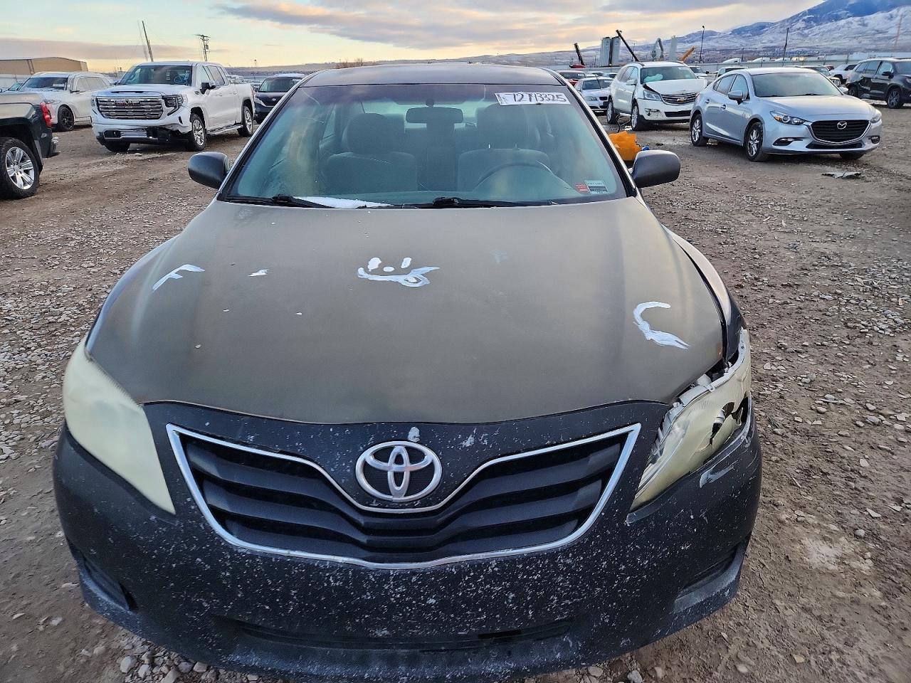 2011 TOYOTA CAMRY LE photo 5