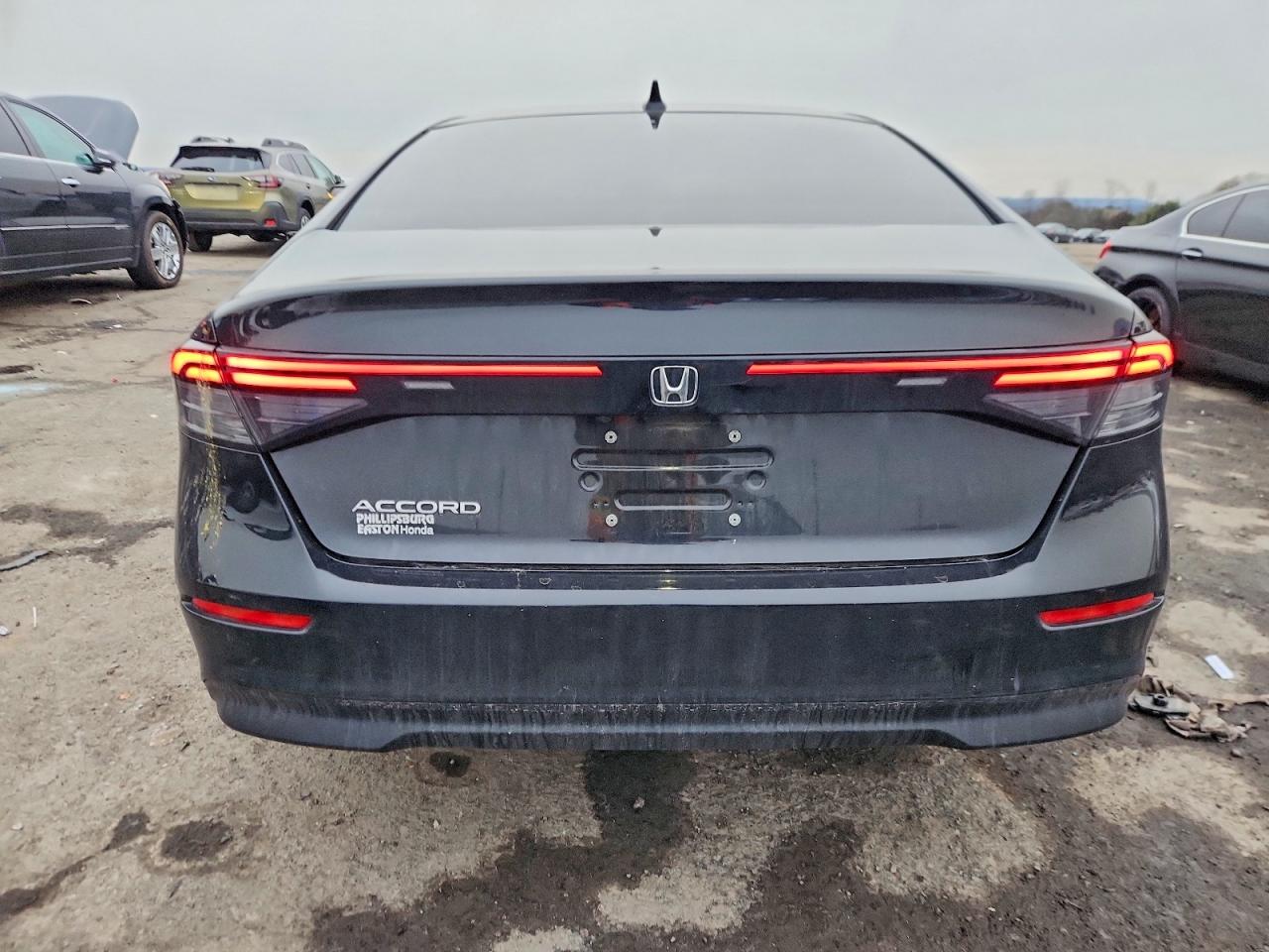2024 HONDA ACCORD EX photo 11
