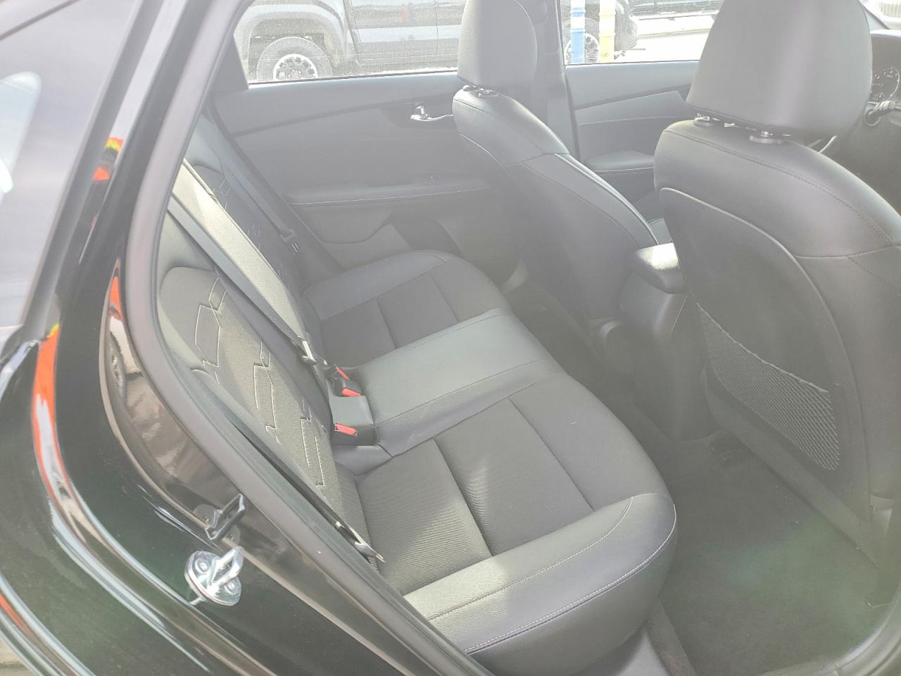 2024 KIA FORTE GT LINE photo 19