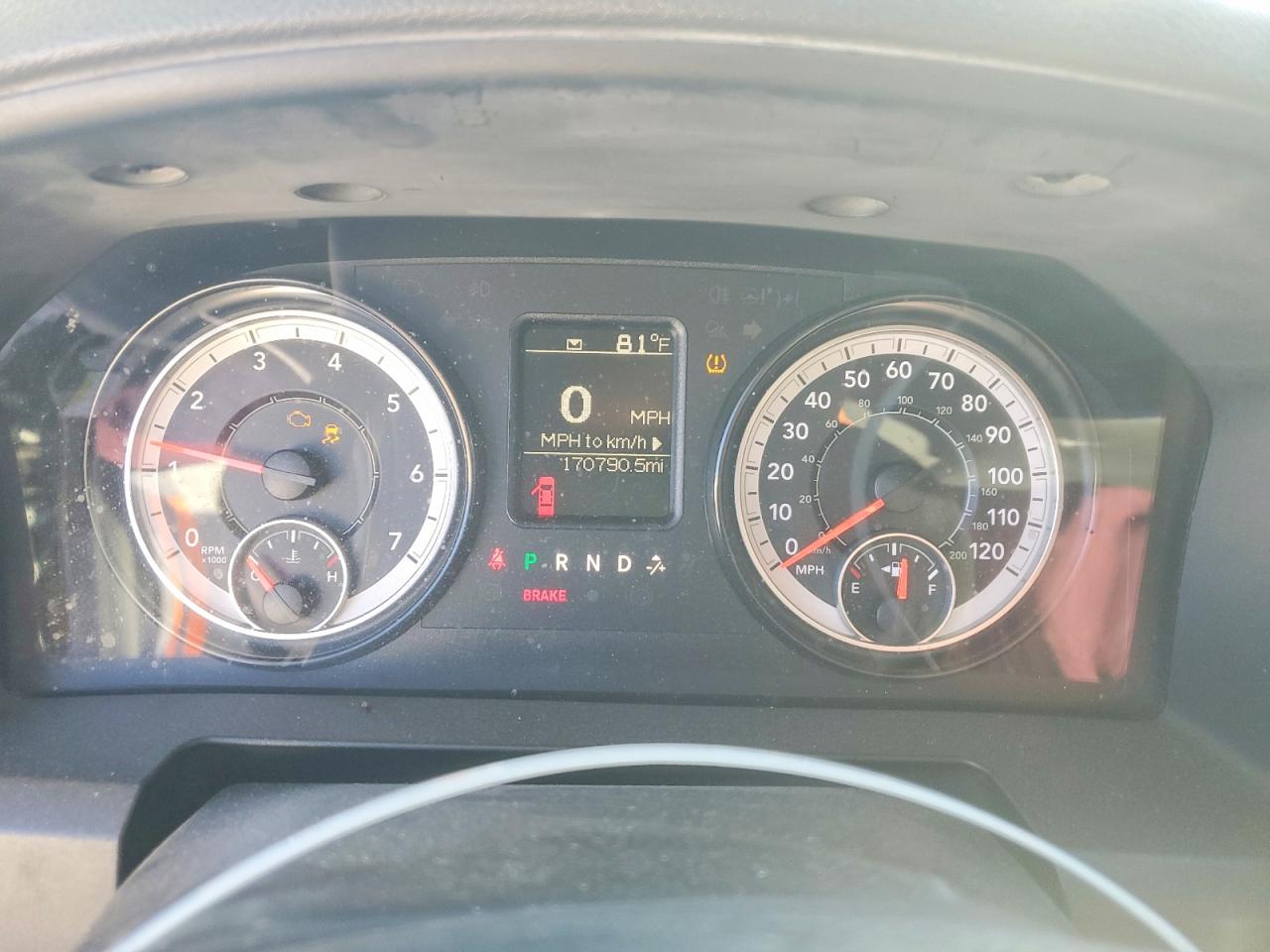 2016 RAM 1500 photo 25
