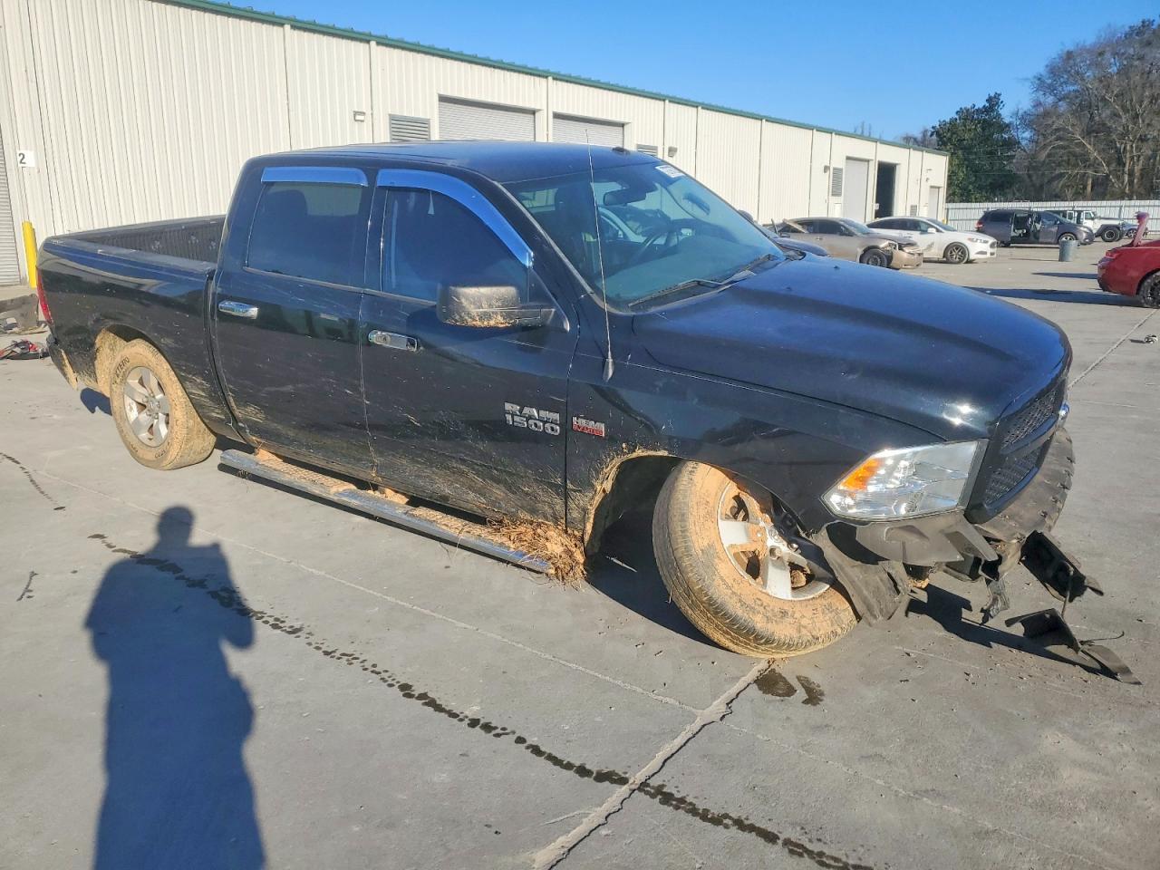 2016 RAM 1500 photo 10