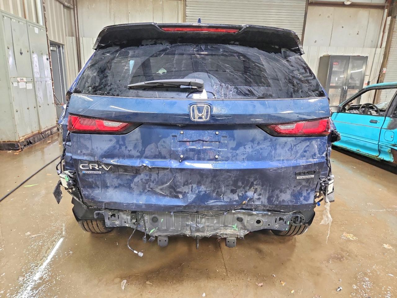 2025 HONDA CR-V SPORT TOURING photo 6