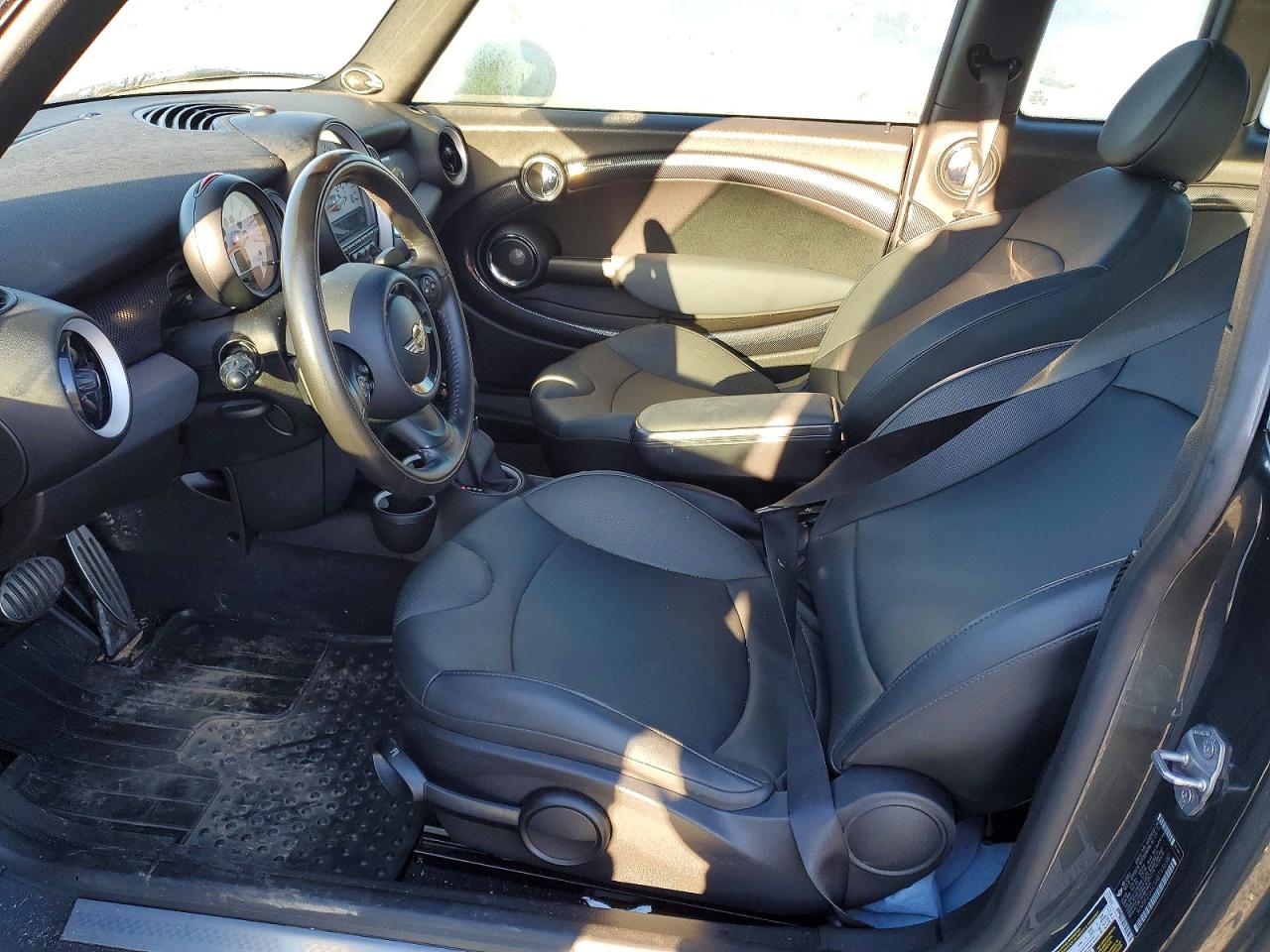 2011 MINI COOPER S CLUBMAN photo 19