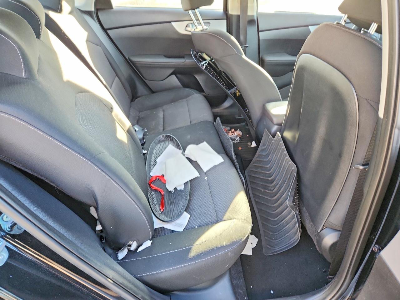 2024 KIA FORTE LX photo 10