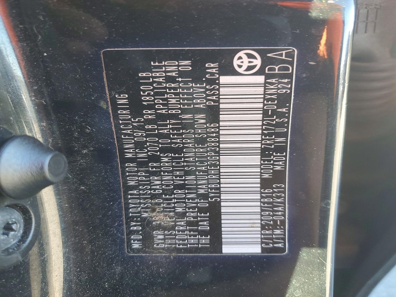 2016 TOYOTA COROLLA LE photo 34