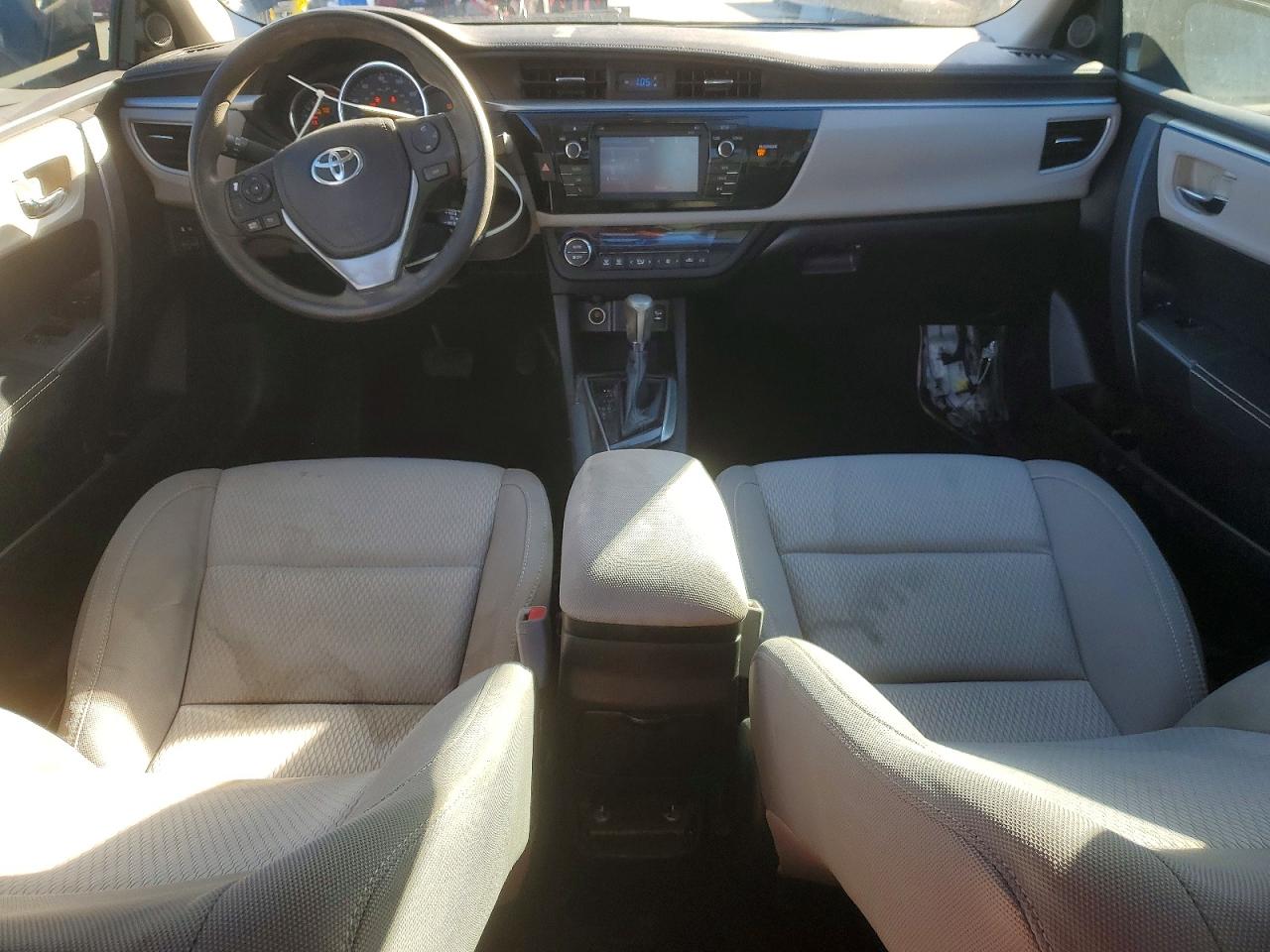 2016 TOYOTA COROLLA LE photo 22
