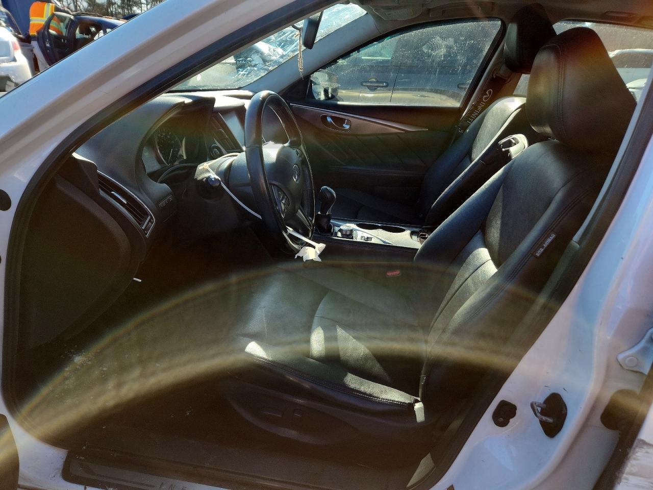 2015 INFINITI Q50 PREMIUM photo 13