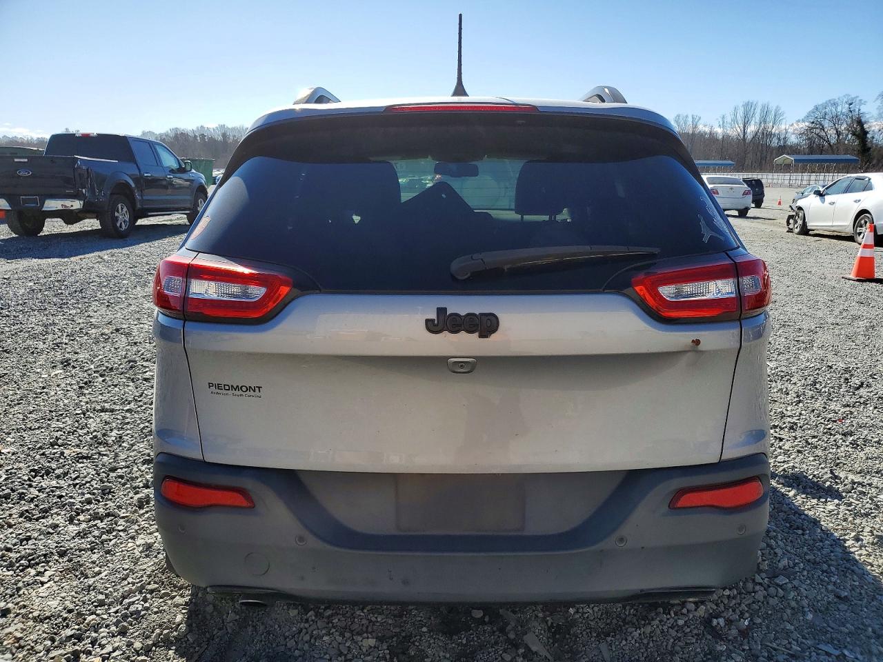 2018 JEEP CHEROKEE LIMITED photo 16