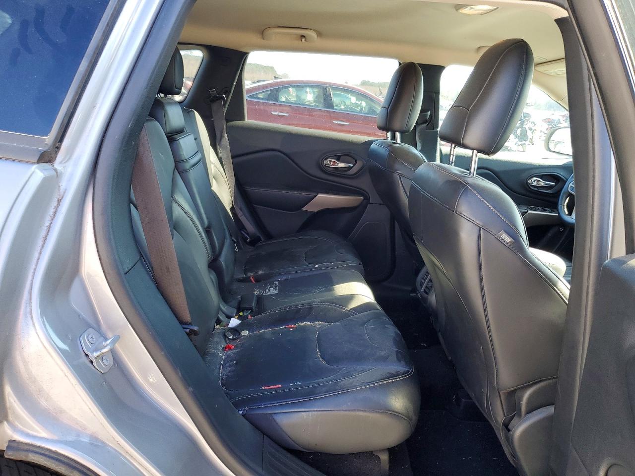 2018 JEEP CHEROKEE LIMITED photo 28