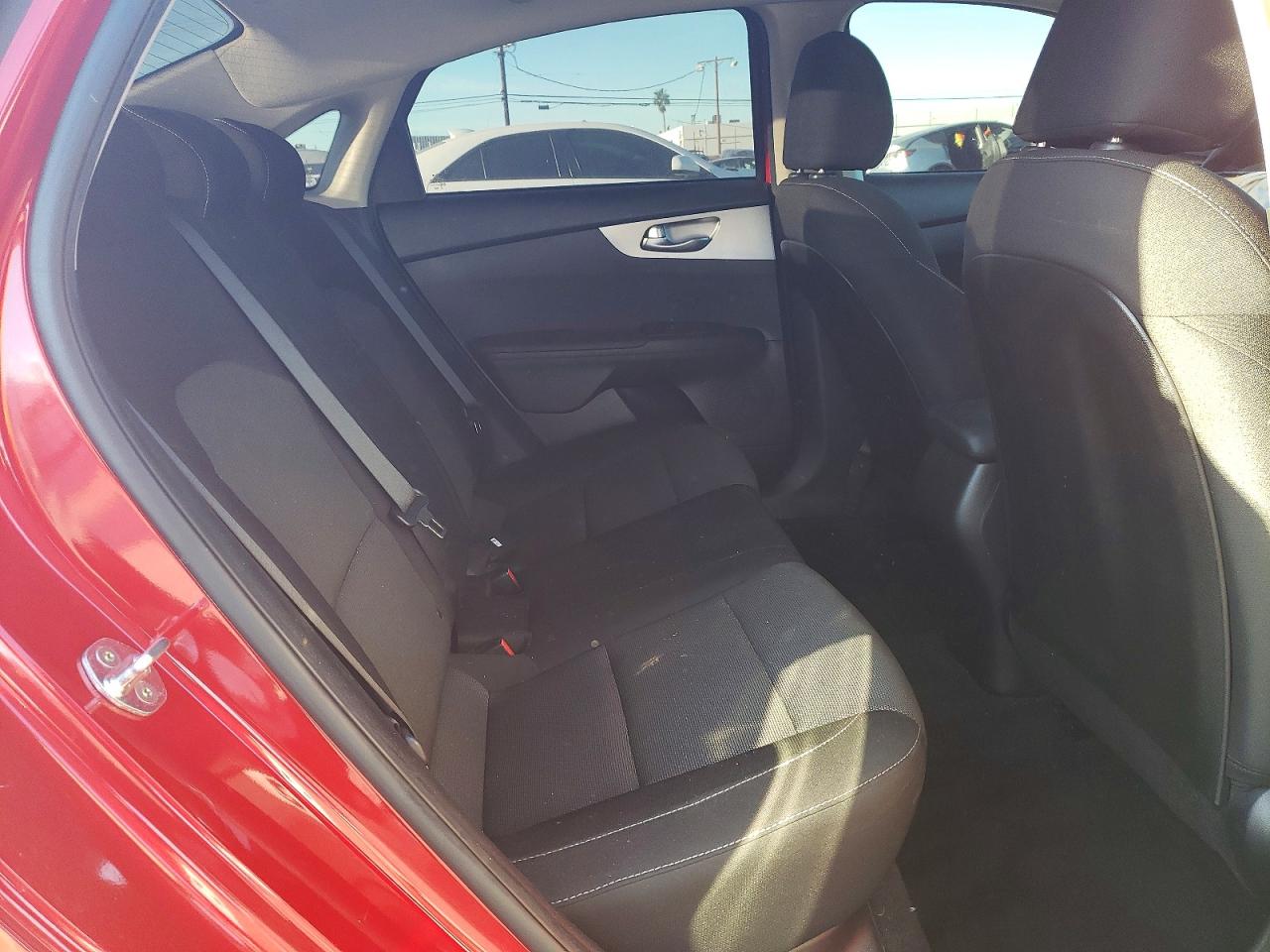 2023 KIA FORTE LX photo 19