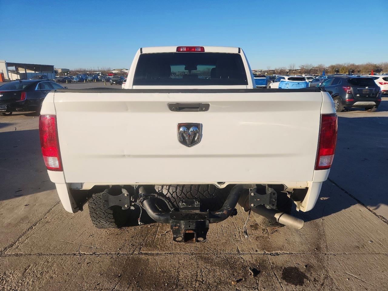 2018 RAM 2500 ST photo 16