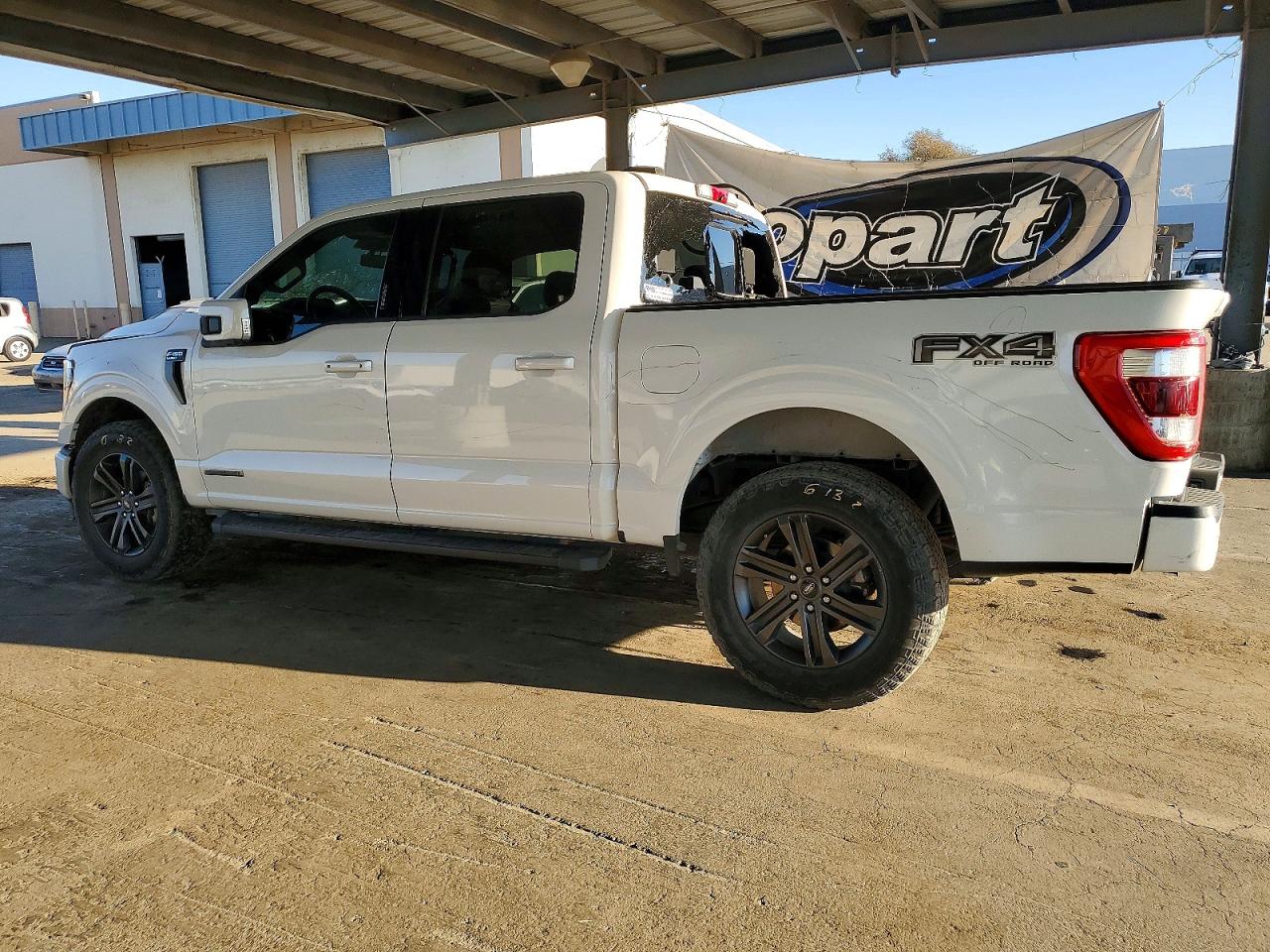 2022 FORD F150 SUPERCREW photo 2