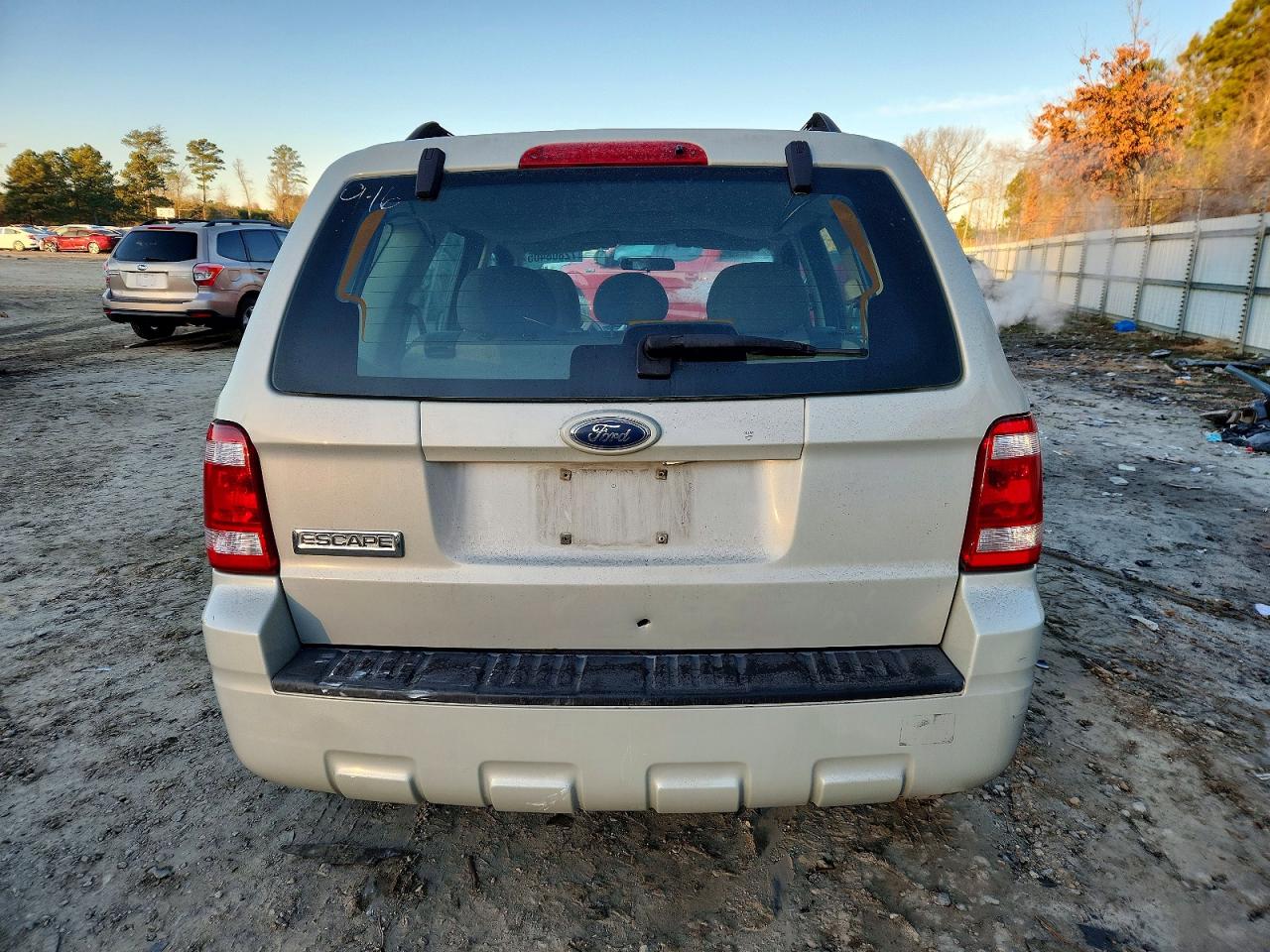 2008 FORD ESCAPE photo 16