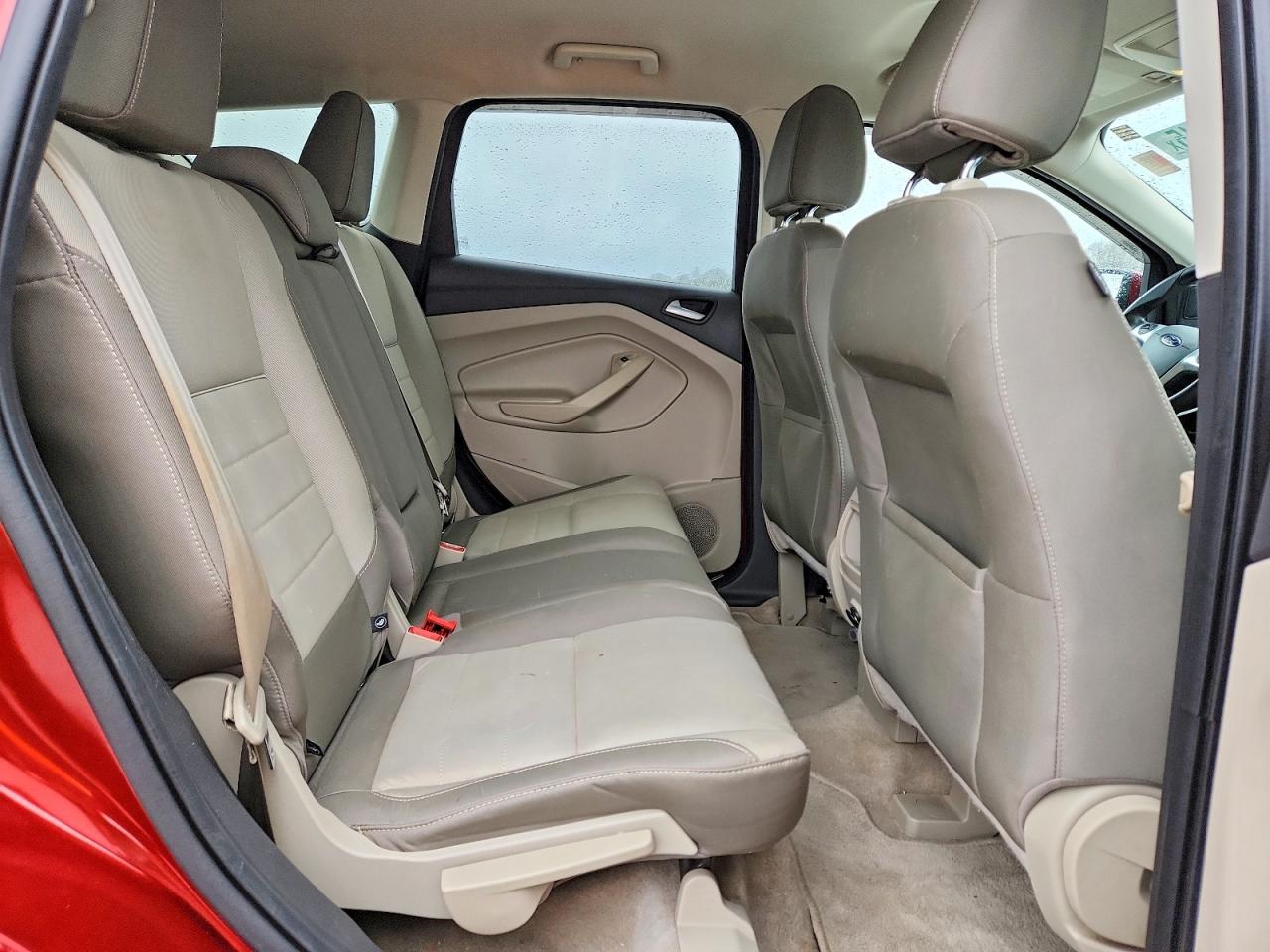 2015 FORD ESCAPE SE photo 21