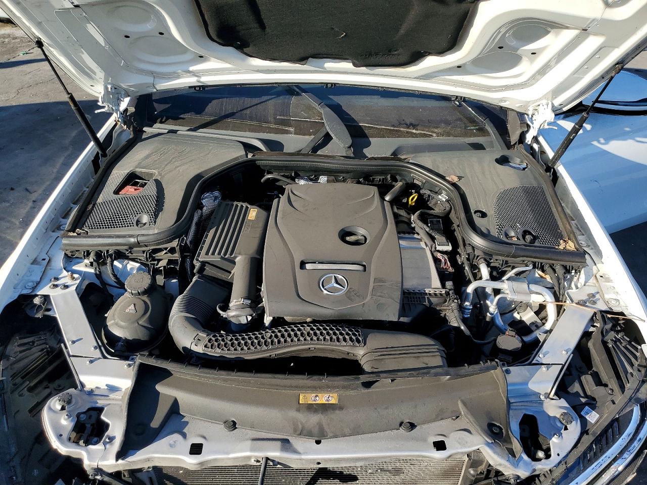 2017 MERCEDES-BENZ E 300 photo 11