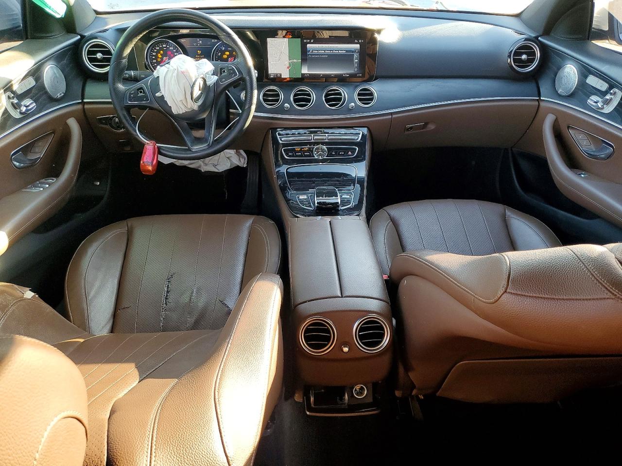 2017 MERCEDES-BENZ E 300 photo 8