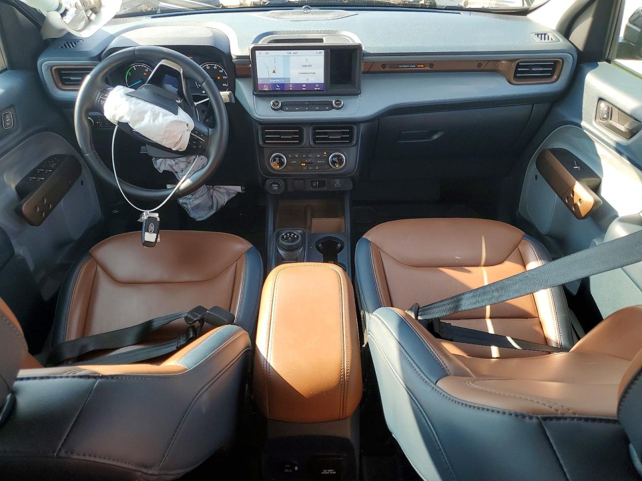 2024 FORD MAVERICK LARIAT photo 15