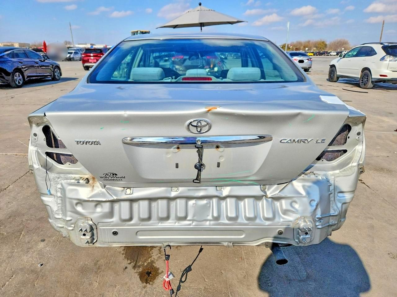 2006 TOYOTA CAMRY LE photo 6