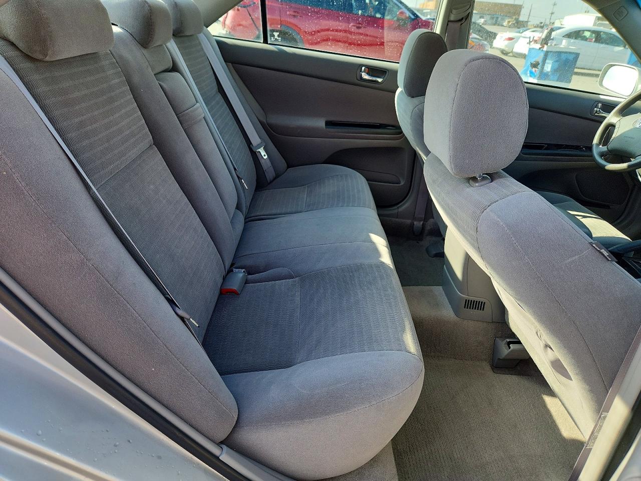 2006 TOYOTA CAMRY LE photo 10