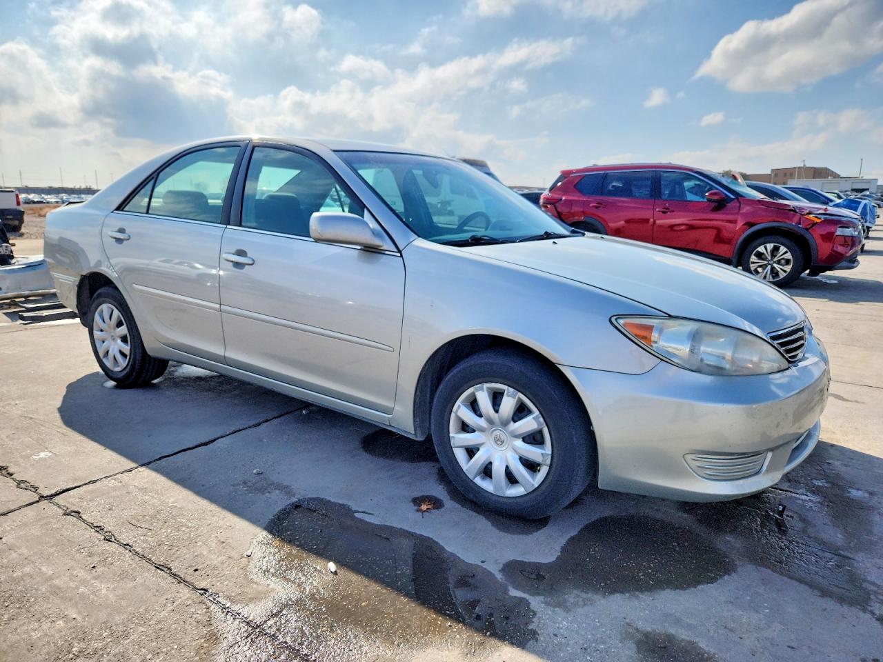 2006 TOYOTA CAMRY LE photo 4