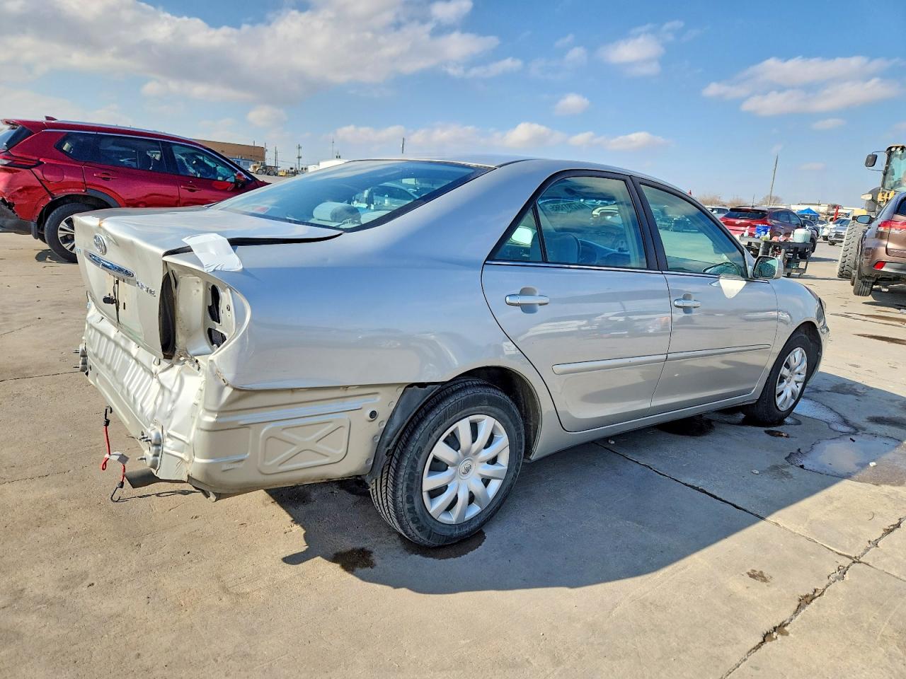 2006 TOYOTA CAMRY LE photo 3