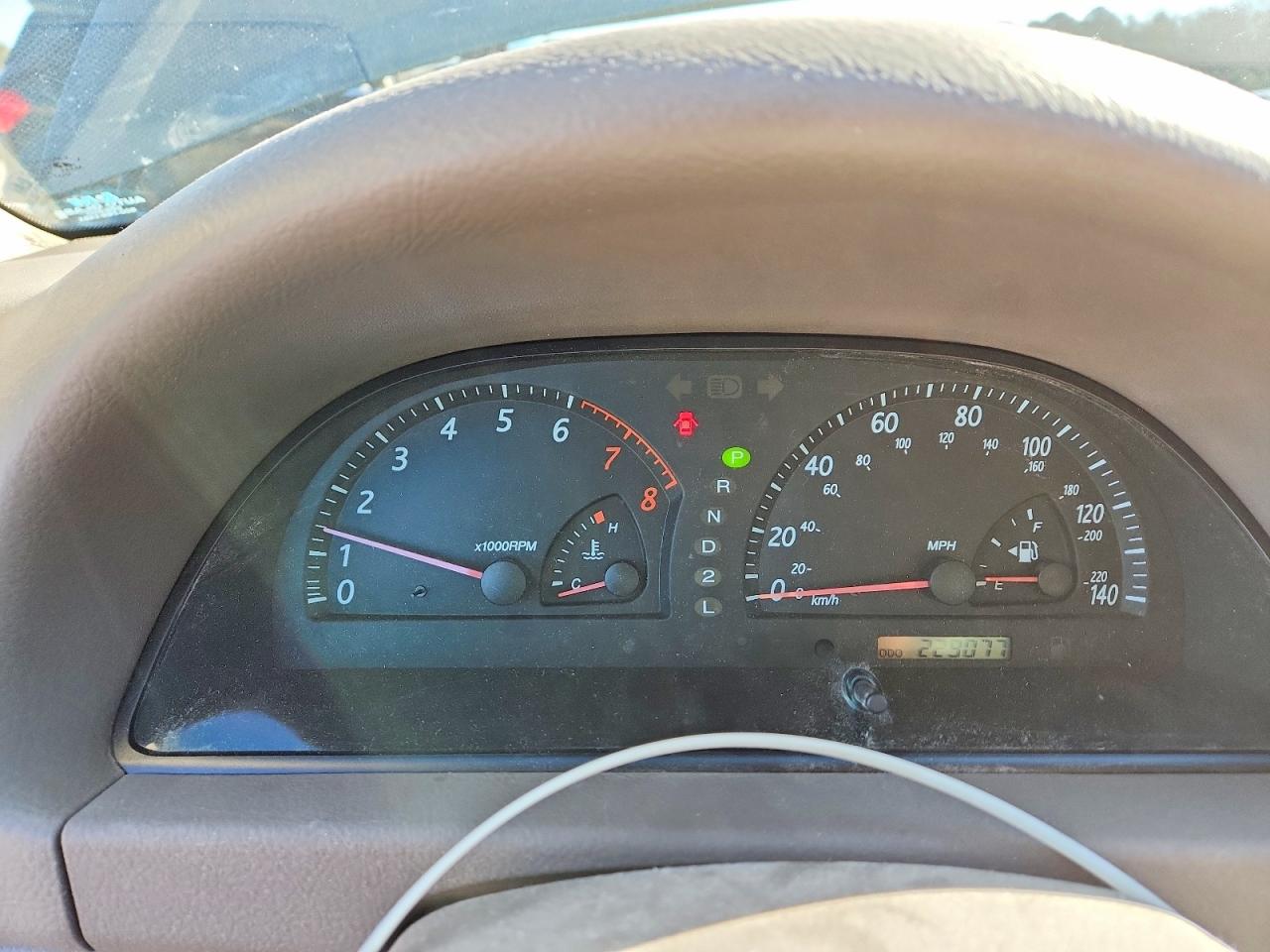 2003 TOYOTA CAMRY LE photo 25