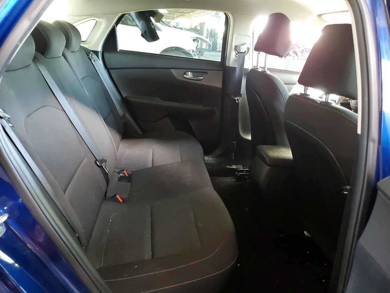 2020 KIA FORTE FE photo 10