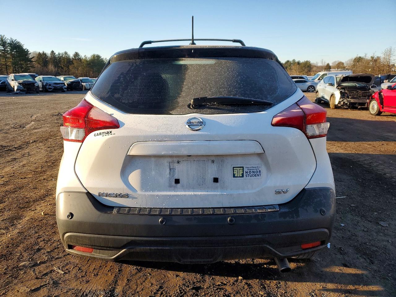 2020 NISSAN KICKS SV photo 6