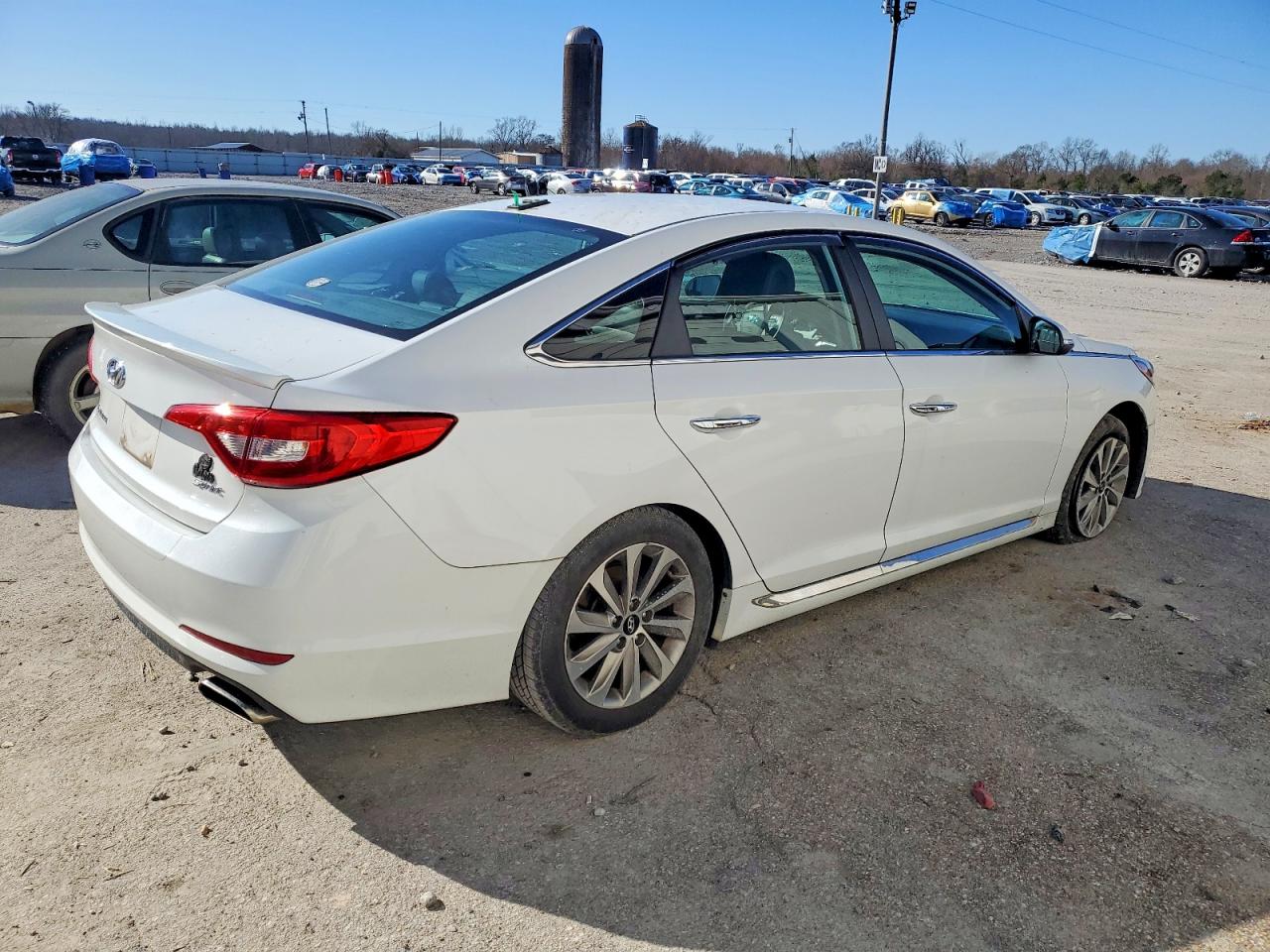 2015 HYUNDAI SONATA SPORT photo 7