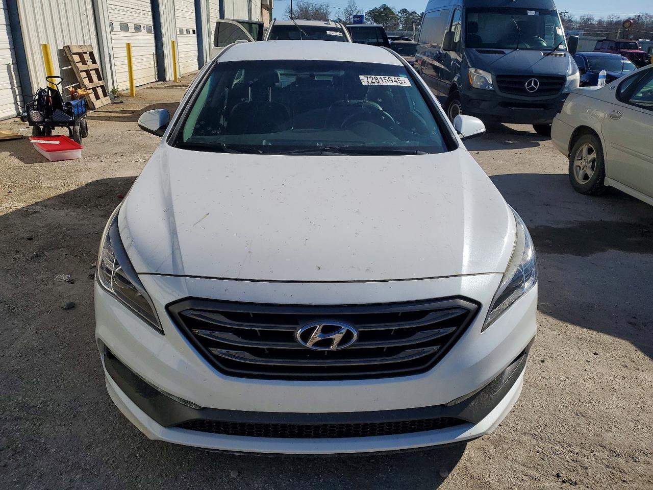 2015 HYUNDAI SONATA SPORT photo 13