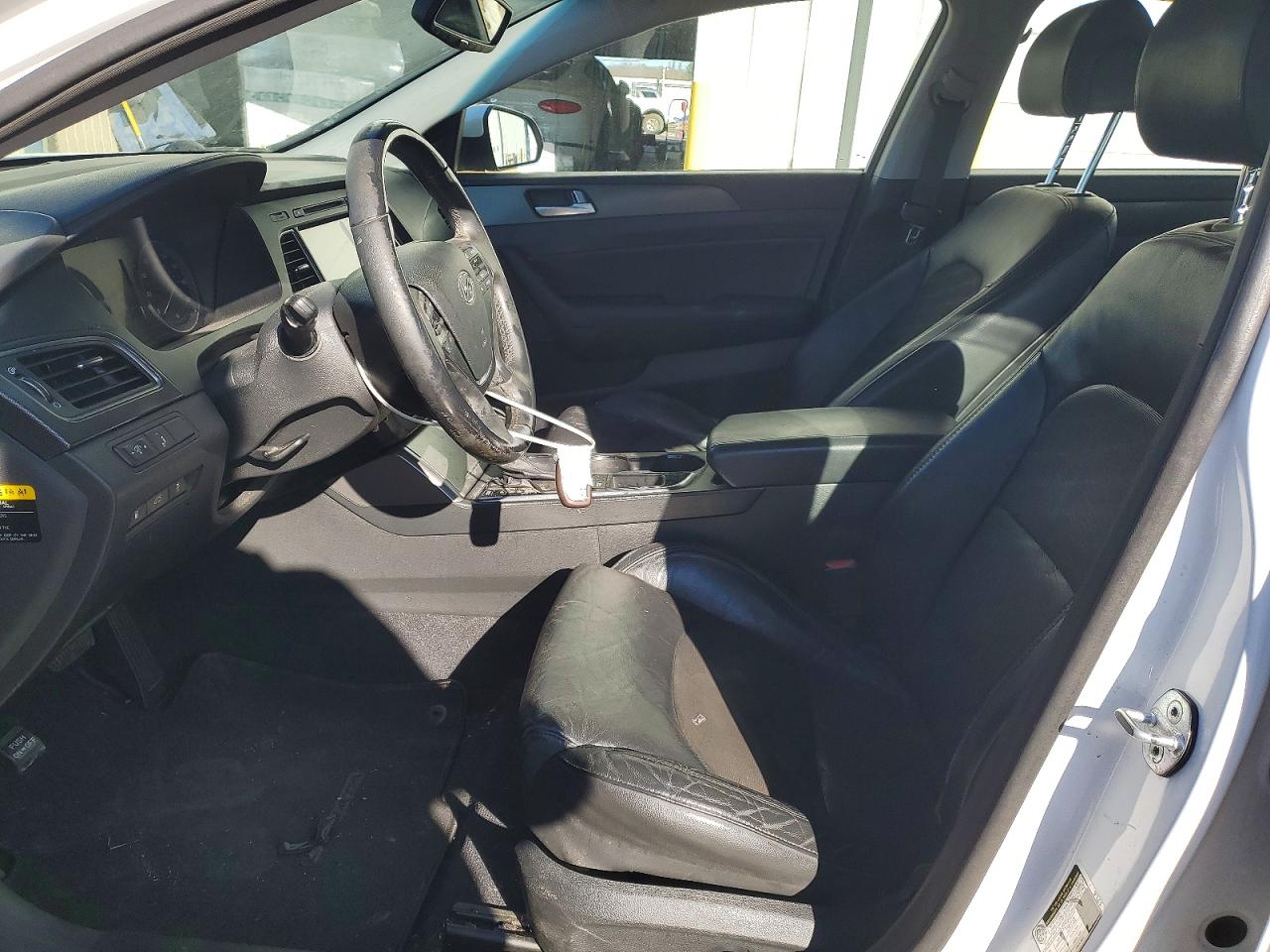 2015 HYUNDAI SONATA SPORT photo 19