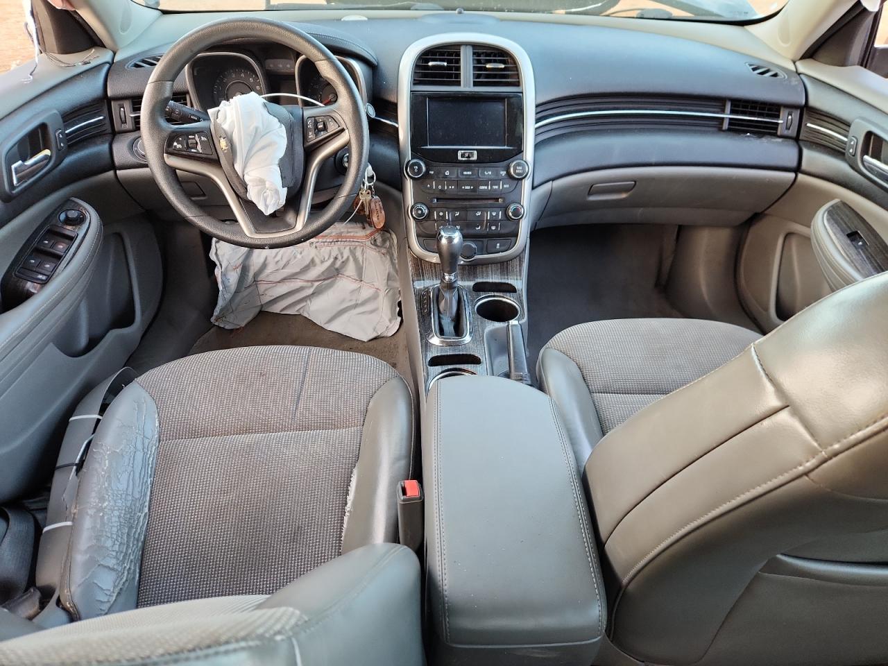 2014 CHEVROLET MALIBU 1LT photo 8