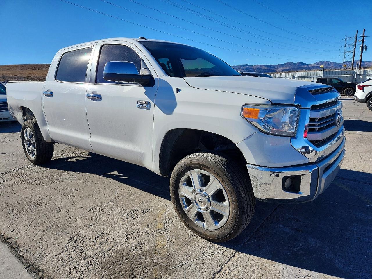2014 TOYOTA TUNDRA CREWMAX PLATINUM photo 4