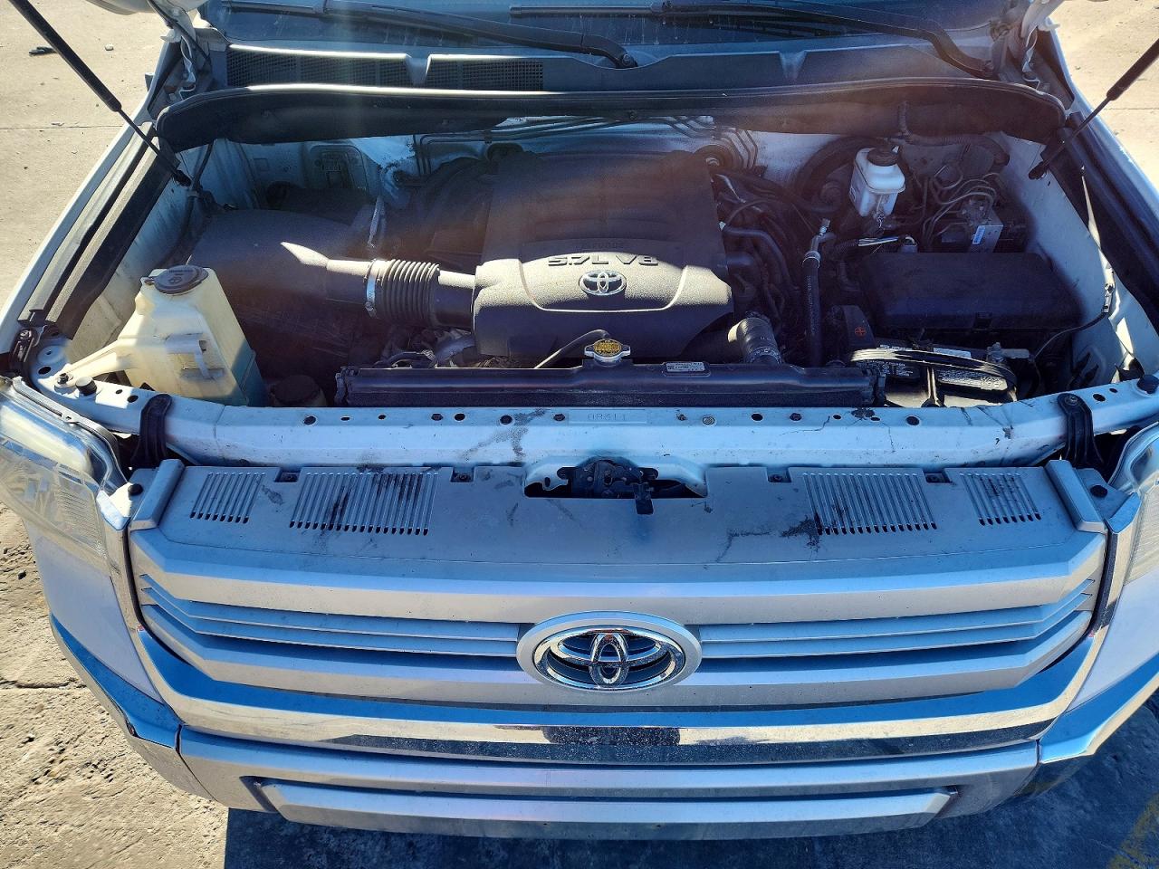 2014 TOYOTA TUNDRA CREWMAX PLATINUM photo 11
