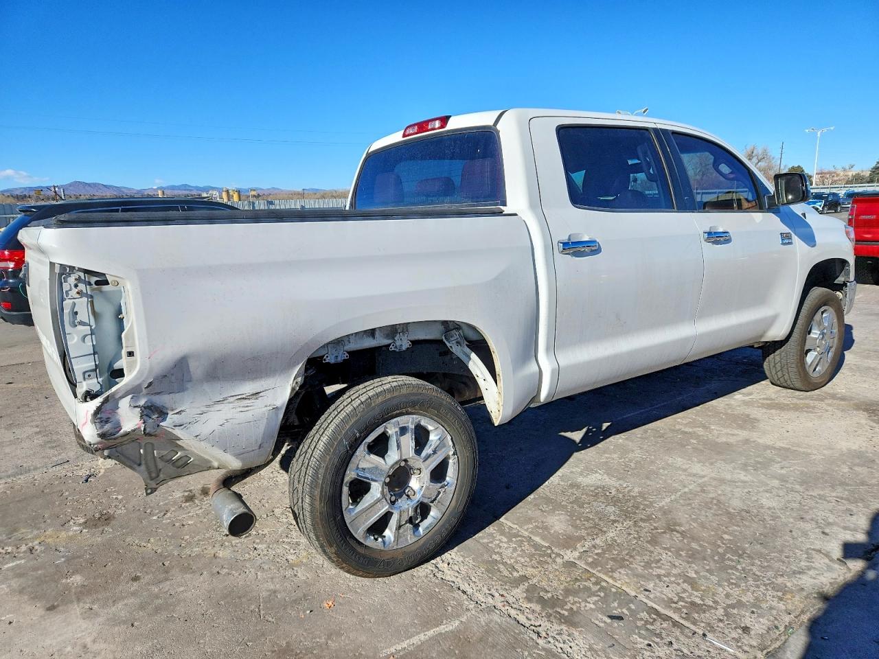 2014 TOYOTA TUNDRA CREWMAX PLATINUM photo 3
