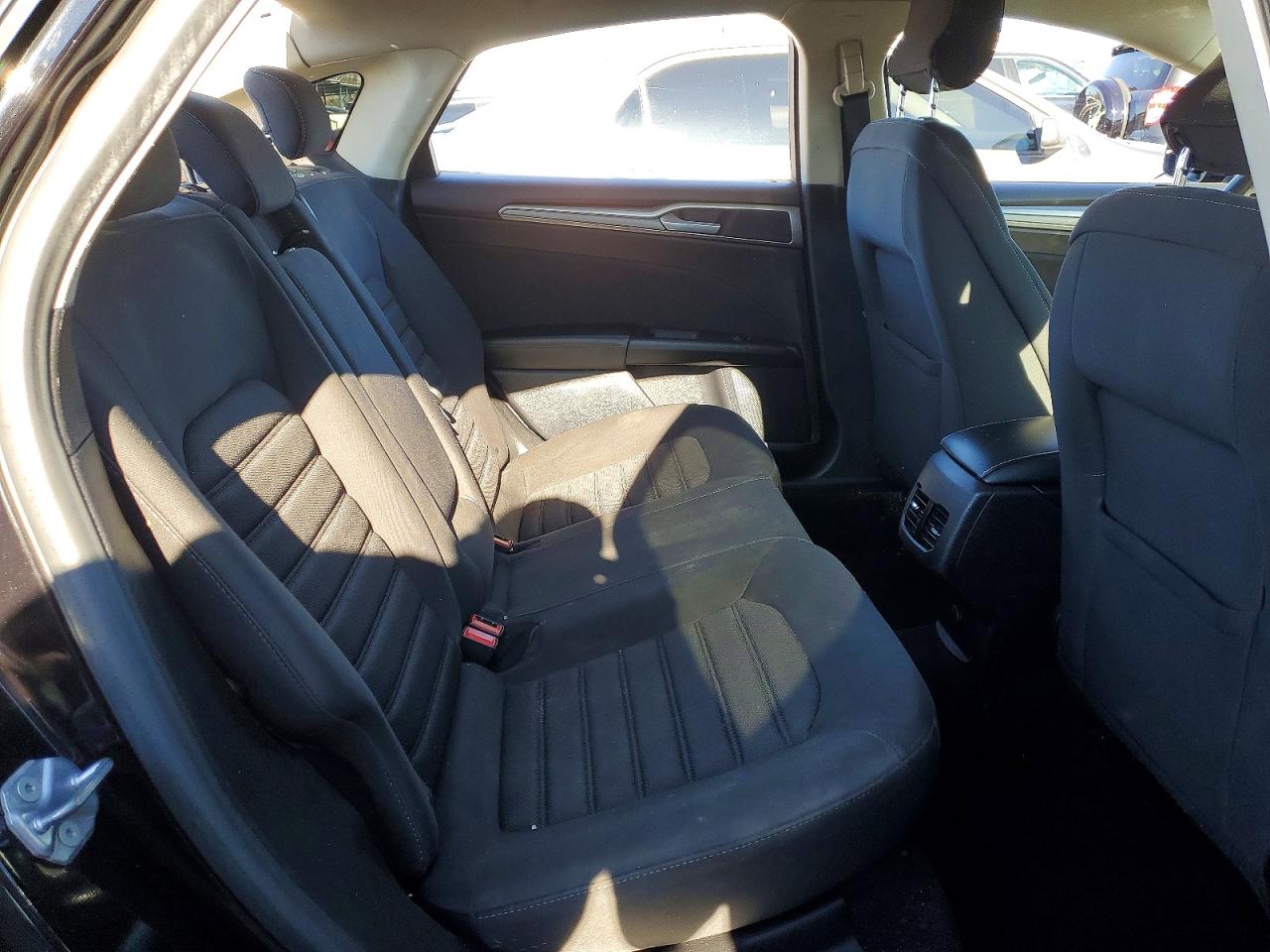 2019 FORD FUSION SE photo 10