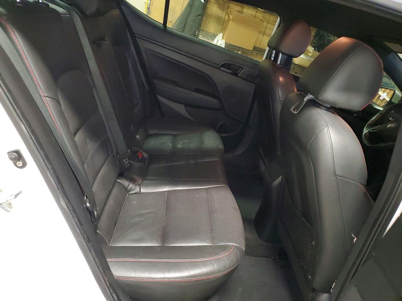 2017 HYUNDAI ELANTRA SPORT photo 28