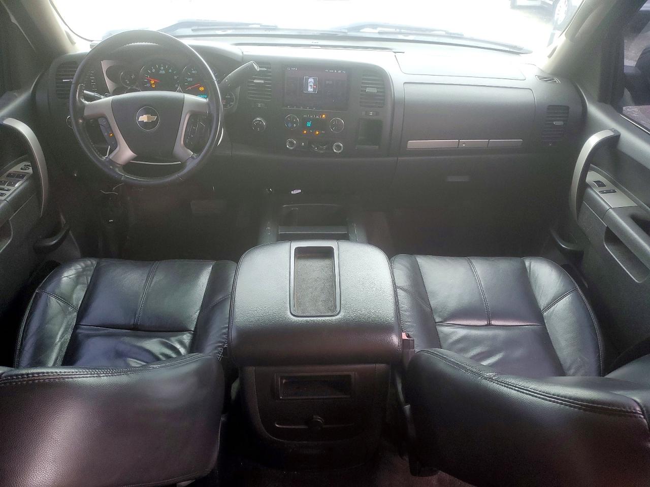 2010 CHEVROLET SILVERADO K1500 LT photo 22