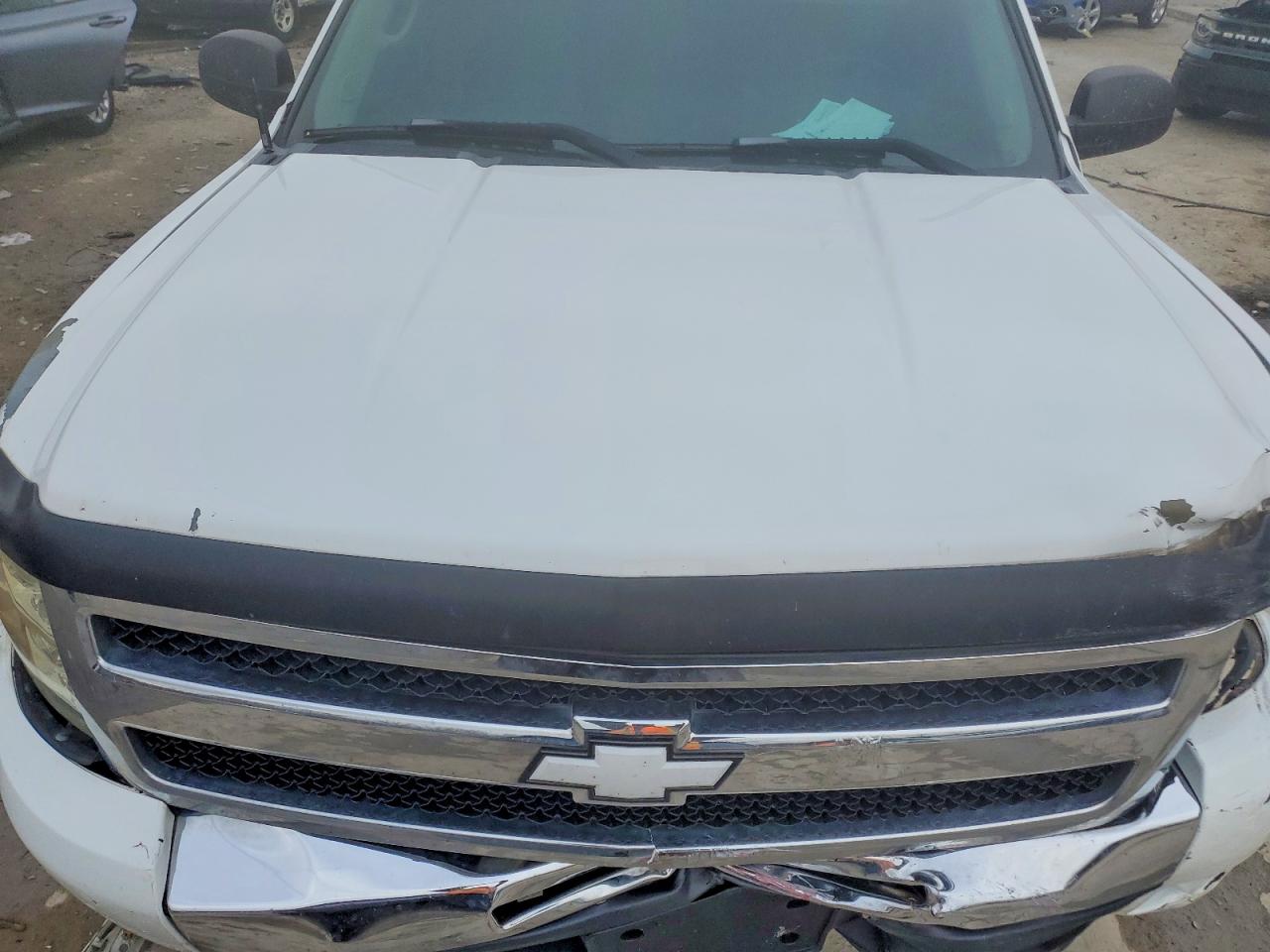 2010 CHEVROLET SILVERADO K1500 LT photo 31