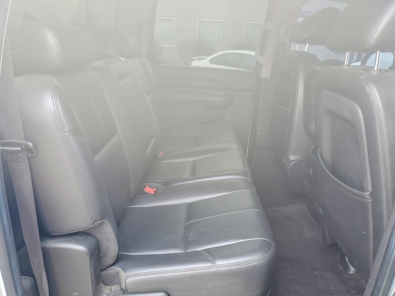 2010 CHEVROLET SILVERADO K1500 LT photo 28