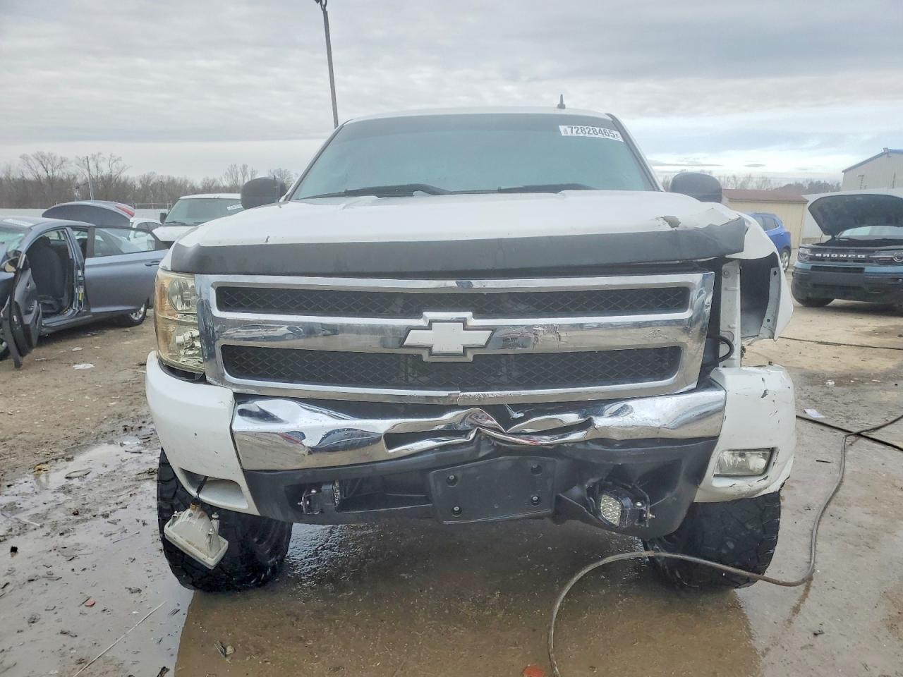 2010 CHEVROLET SILVERADO K1500 LT photo 13