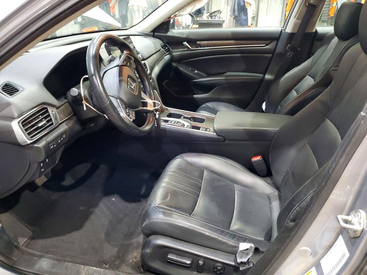 2018 HONDA ACCORD TOURING photo 13