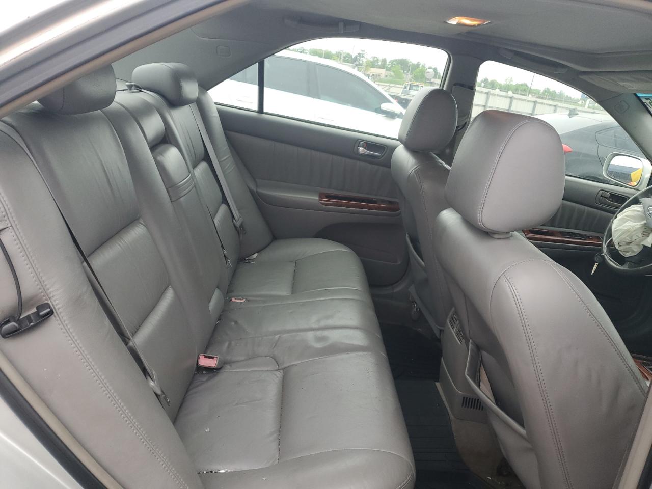 2003 TOYOTA CAMRY photo 19