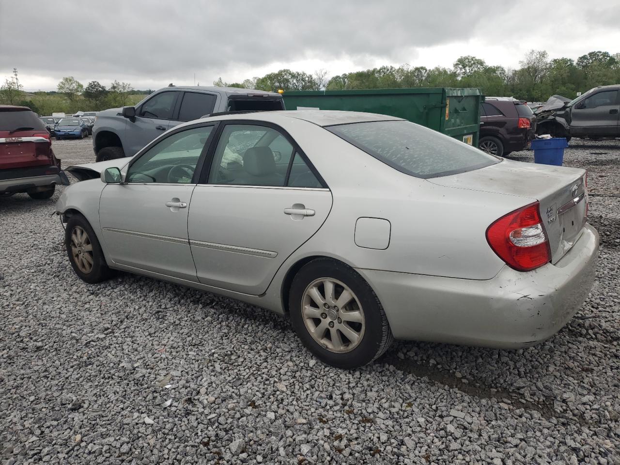 2003 TOYOTA CAMRY photo 3