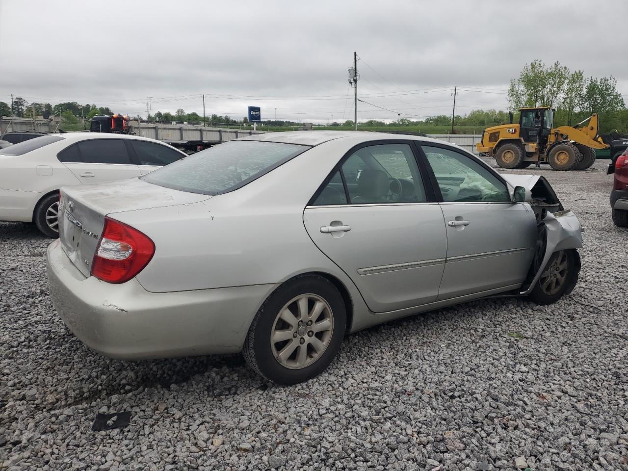 2003 TOYOTA CAMRY photo 5