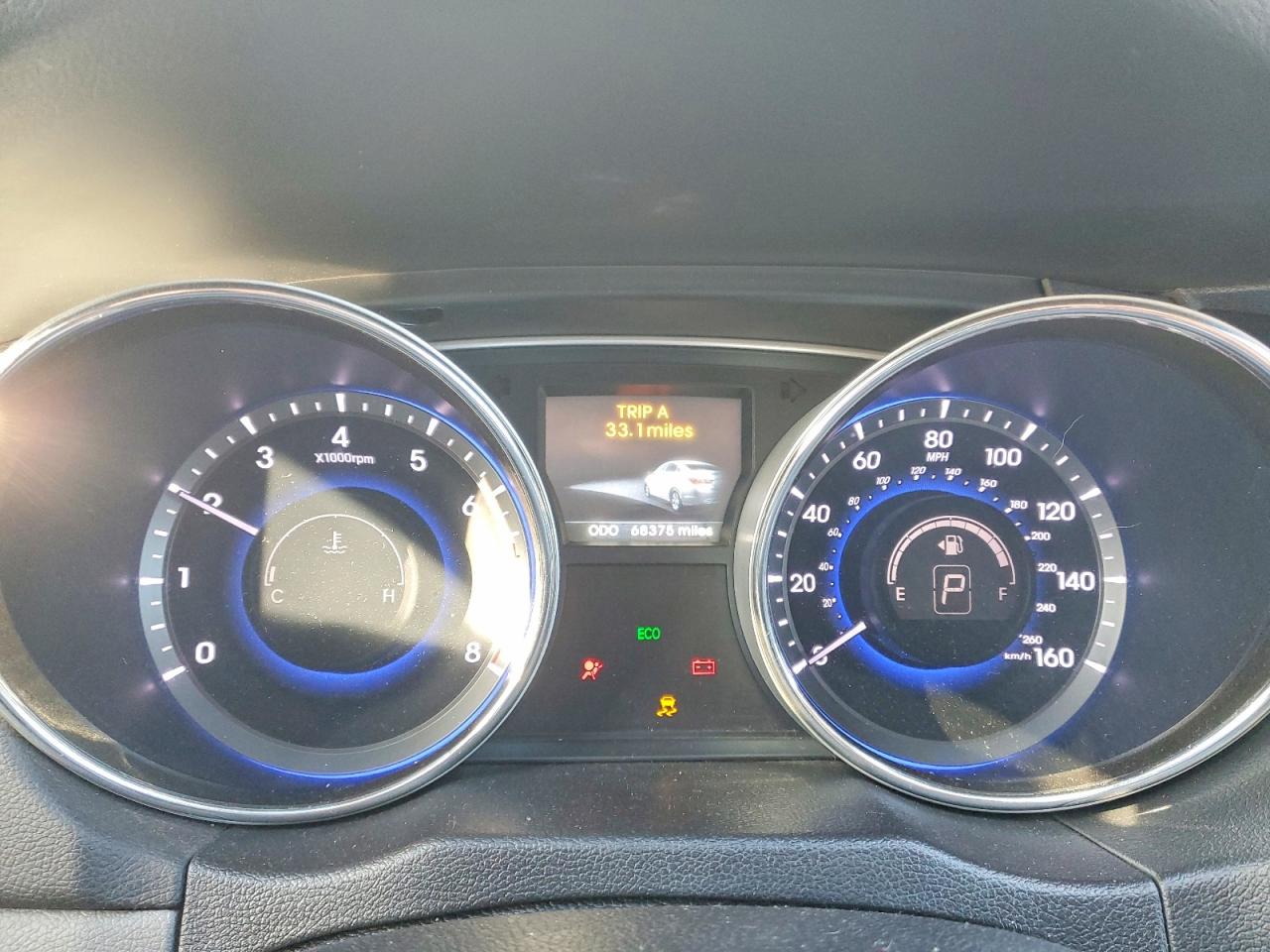 2014 HYUNDAI SONATA SE photo 25
