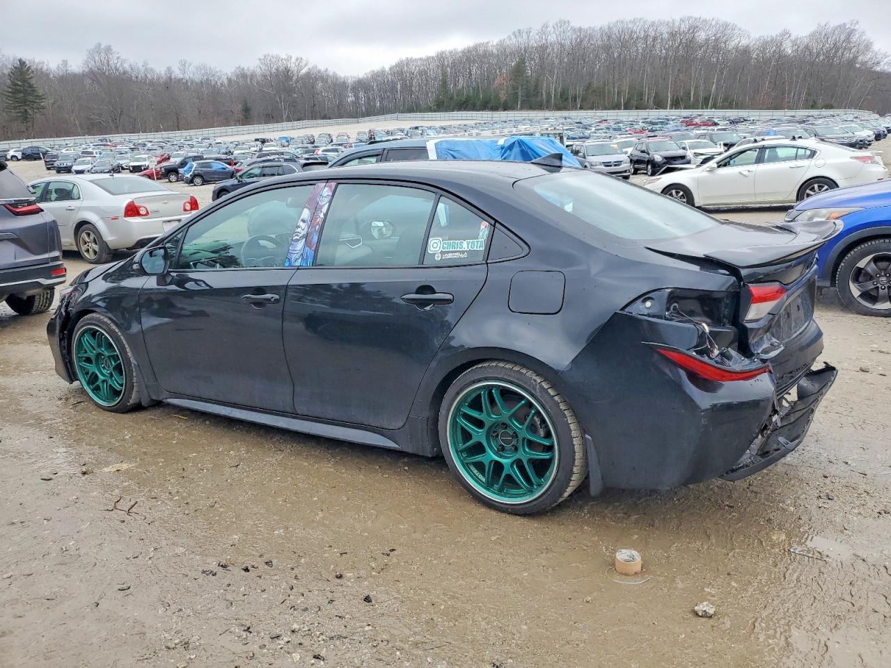 2023 TOYOTA COROLLA SE photo 3