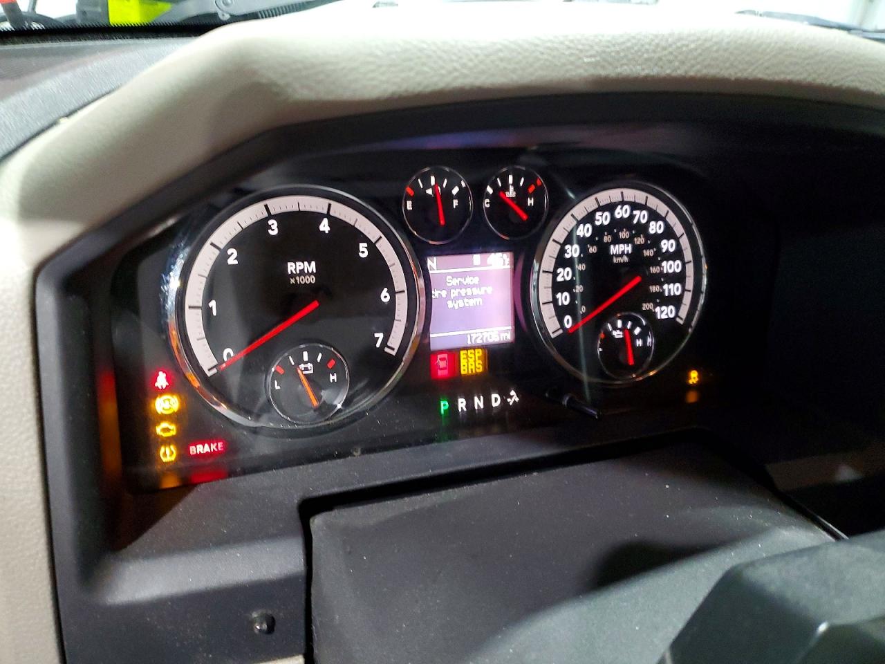 2010 DODGE RAM 1500 photo 9
