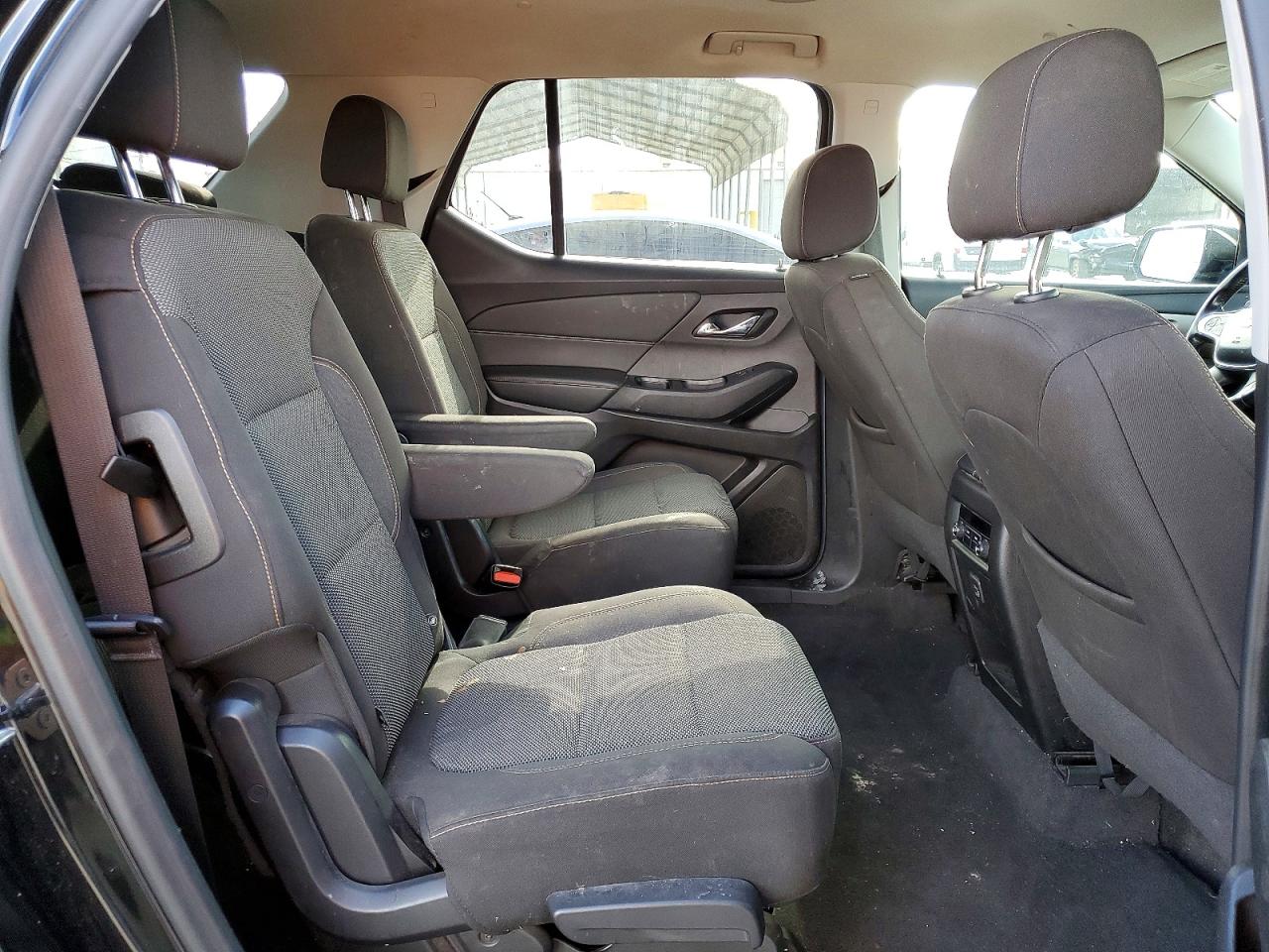 2019 CHEVROLET TRAVERSE LT photo 11